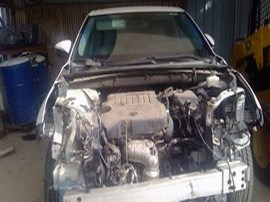 2014 TOYOTA HIGHLANDER WHITE LE 3.5L AT AWD.  Z24869